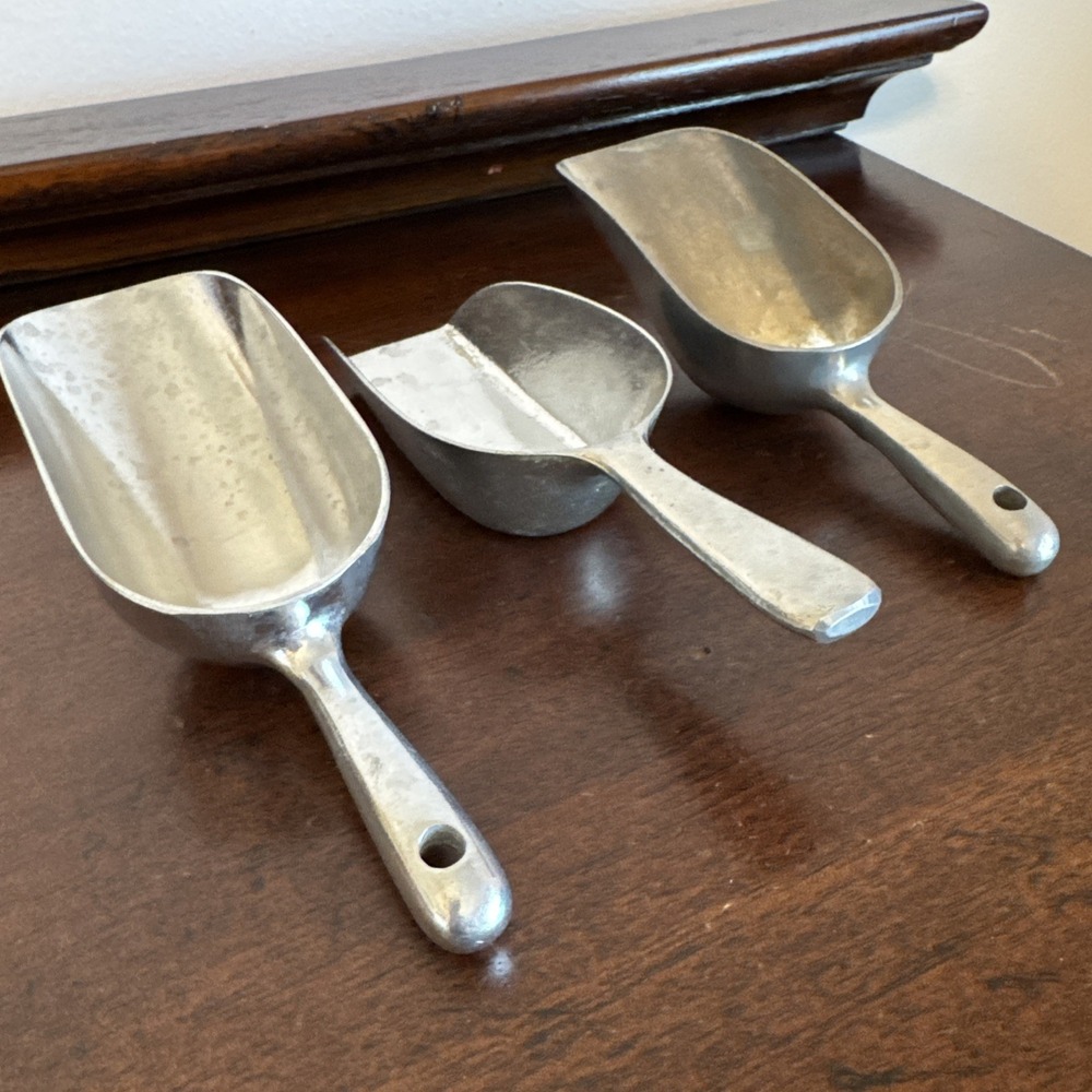 3 Vintage Scoops - Feed, Candy, Dog, Cat, Farm, Ice - Multi Brand